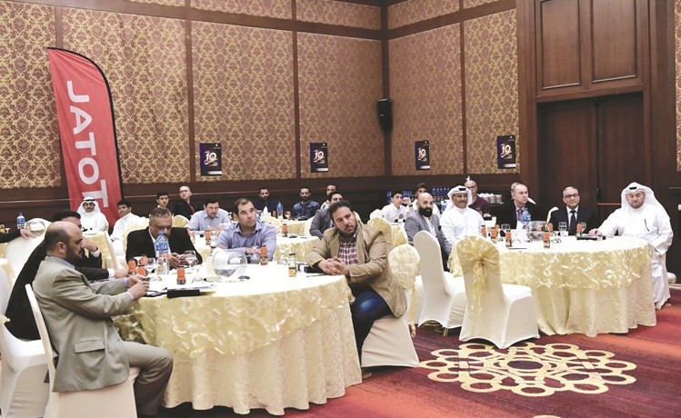 «البابطين» و«توتال» تحتفلان بـ 10 سنوات من الشراكة الناجحة بالكويت