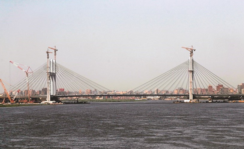 «غينيس» تعلن رسمياً.. مصر تمتلك أعرض جسر معلق في العالم