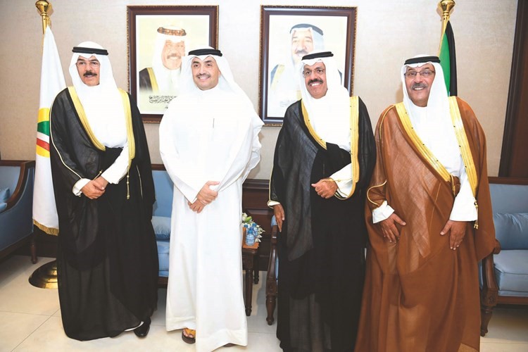 الشيخ محمد الخالد ومحمد المطير يهنئان ﻿