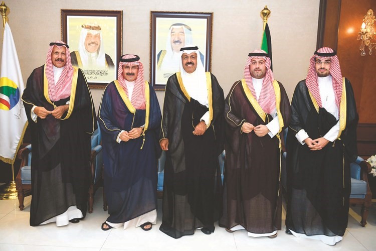 الشيخ مبارك الدعيج مهنئا﻿