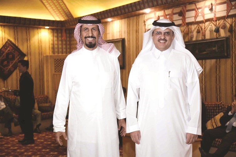 الأمير سلطان بن سعد مرحبا بالشيخ علي الخالد ﻿