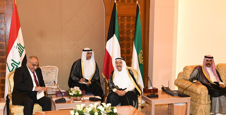 سمو الأمير يقيم مأدبة إفطار على شرف رئيس الوزراء العراقي