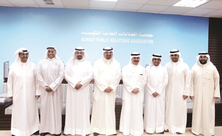 الشيخ خالد العبدالله والشيخ يوسف العبدالله وجمال النصرالله ووليد الخشتي ومحمد الياسين وعدد من الحضور﻿