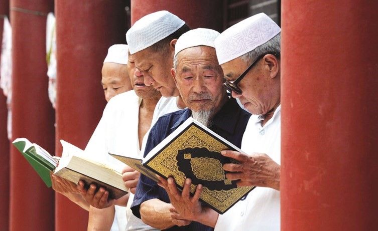 بكين.. الحياة الحقيقية للمسلمين في شينجيانغ