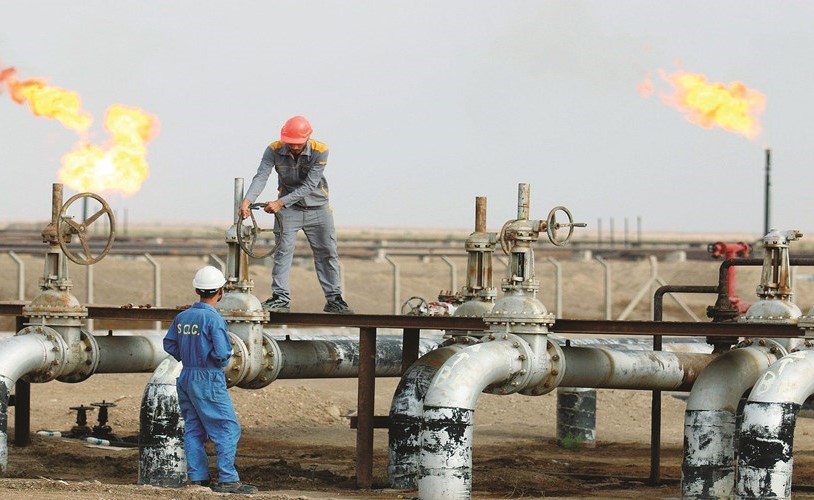 الكويت وقطر تخططان لاستخدام خطوط الأنابيب العراقية لتصدير النفط والغاز