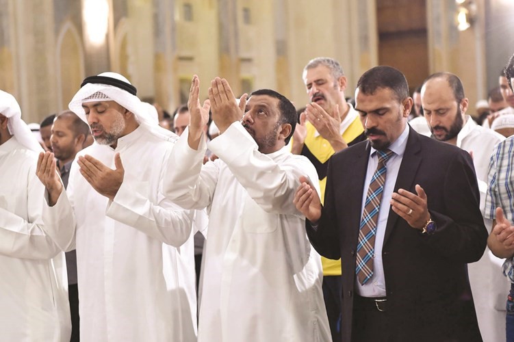 دعاء لرب الأرض والسماء﻿