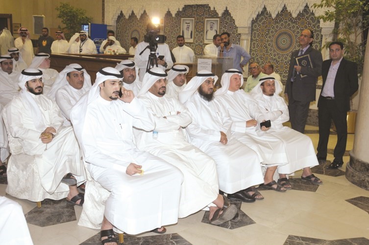  جانب من الحضور خلال عمومية اتحاد التعاونيات﻿