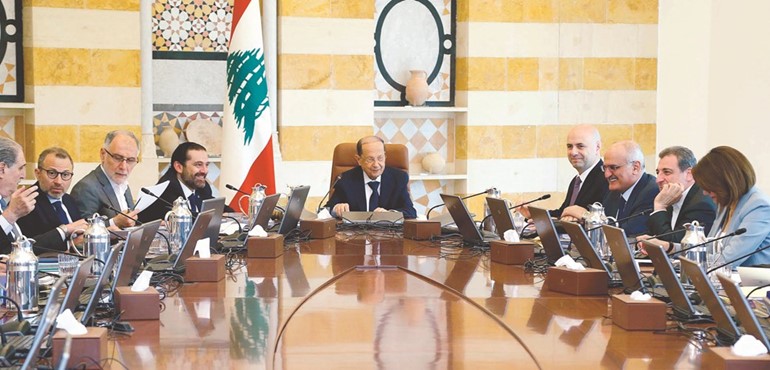 الرئيس العماد ميشال عون مترئسا جلسة مجلس الوزراء في بعبدا واقرارالموازنة بصيغتها النهائية	(محمود الطويل)﻿