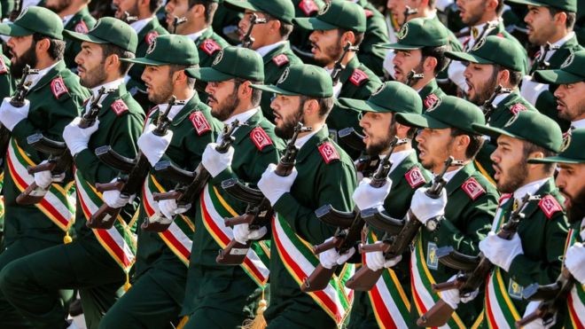 الحرس الثوري الإيراني: لا نخشى الحرب مع الولايات المتحدة