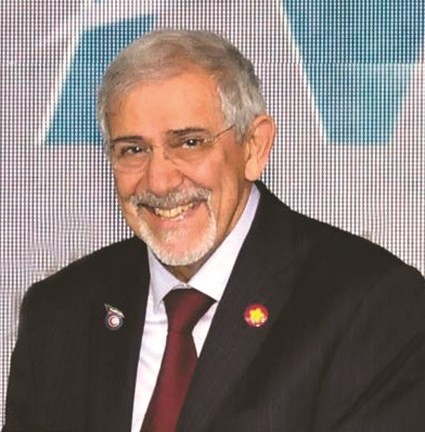 رئيس جمعية الهلال الأحمر د.هلال الساير﻿
