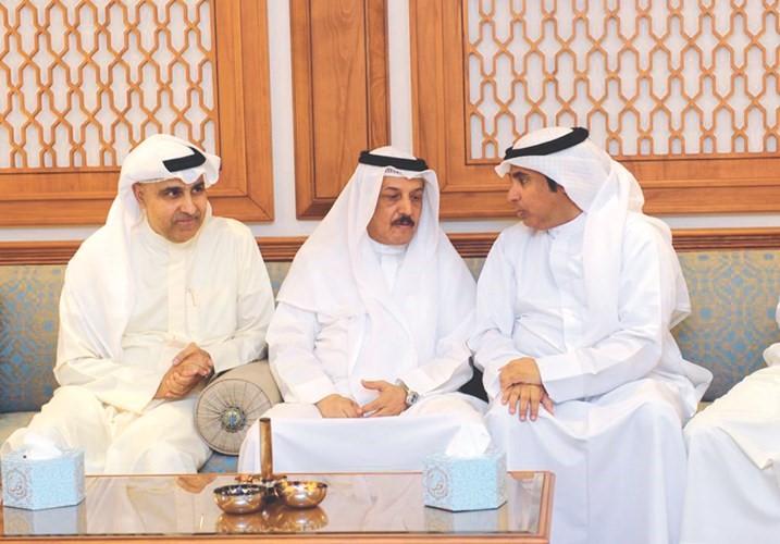 الفريق م.عيد بوصليب وسعود الركيبي وعادل الغريب﻿