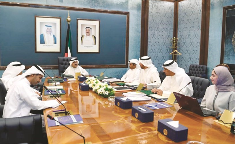 الشيخ ناصر صباح الأحمد مترئسا اجتماع المجلس الأعلى للبيئة﻿