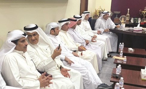 عدد من ممثلي الاندية في عمومية اتحاد كرة اليد غير العادية ﻿