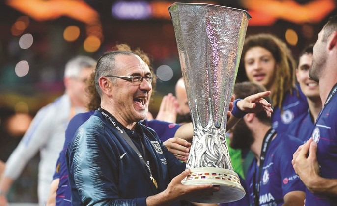 ساري أبلغ تشلسي رغبته في تدريب «السيدة»