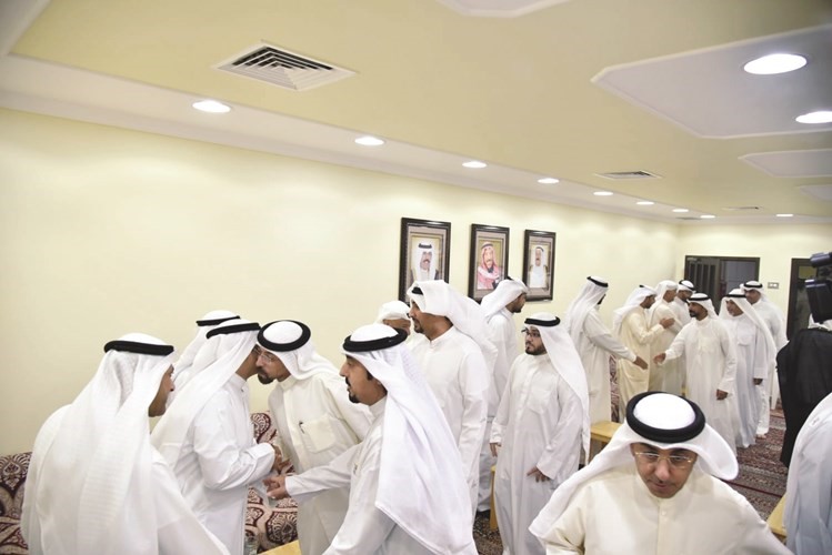 الحمد مستقبلا الحضور﻿
