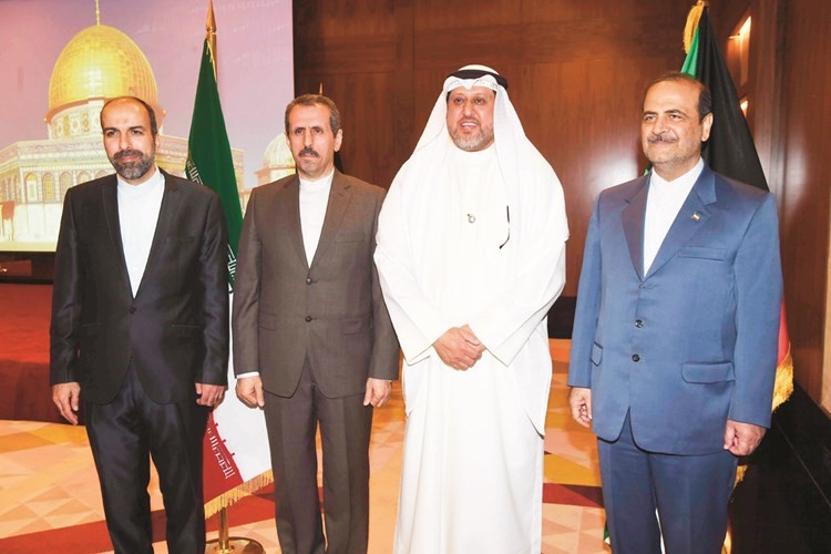 عبدالرحمن العون مهنئا﻿