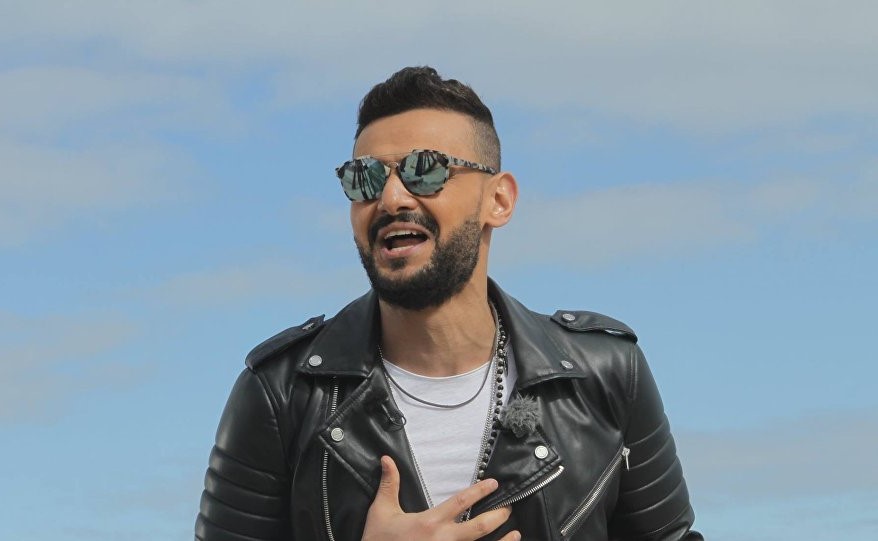 بالفيديو.. غضب من وصف رامز جلال لشهيرة بالحفرية المنقرضة