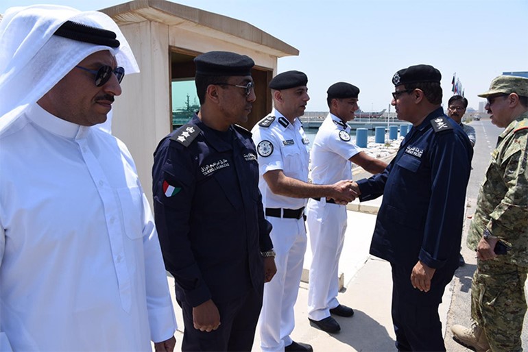 في ثاني أيام عيد الفطر: وكيل وزارة الداخلية الفريق عصام سالم النهام يقوم بجولة ميدانية في قطاعي أمن الحدود البرية والمنافذ