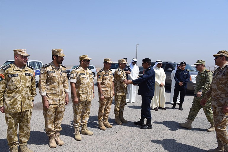 في ثاني أيام عيد الفطر: وكيل وزارة الداخلية الفريق عصام سالم النهام يقوم بجولة ميدانية في قطاعي أمن الحدود البرية والمنافذ