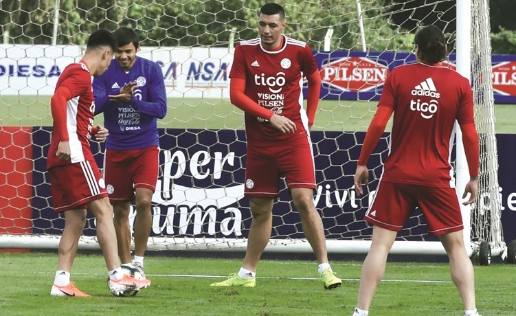 پاراغواي يتعادل مع الهندوراس