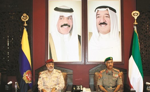 الفريق الركن محمد الخضر والفريق الركن الشيخ عبدالله النواف﻿