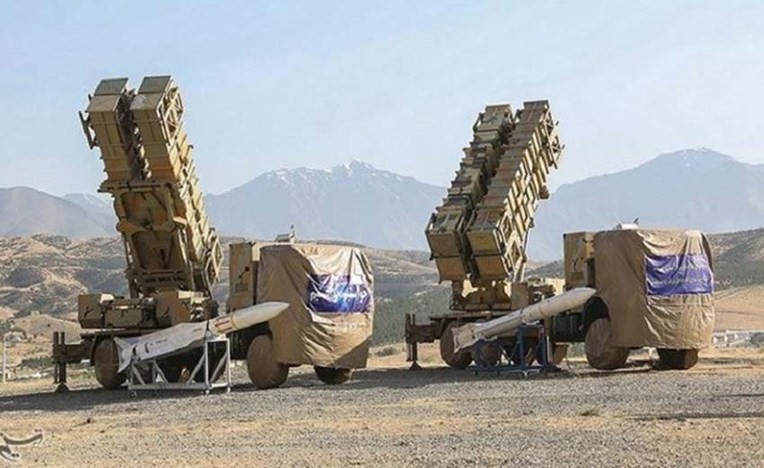 صورة وزعتها وسائل الاعلام الايرانية لمنظومةخرداد 15﻿