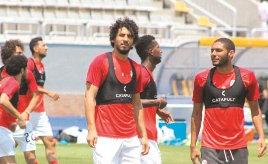 محمد النني خاض أولي تدريباته مع الفراعنة﻿