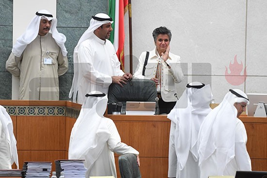 رياض العدساني: الأخطاء الحكومية والتجاوزات والسرقات سبب الهدر في الميزانية ولا يجوز أن يتحمل ذلك المواطن الكويتي