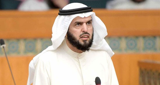 عادل الدمخي