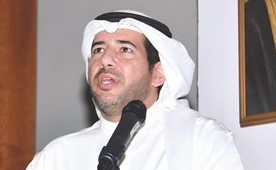 الشيخ عبدالله الأحمد متحدثا ﻿