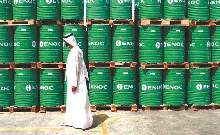 الإمارات: «أوپيك» بصدد الاتفاق على تمديد تخفيضات الإنتاج
