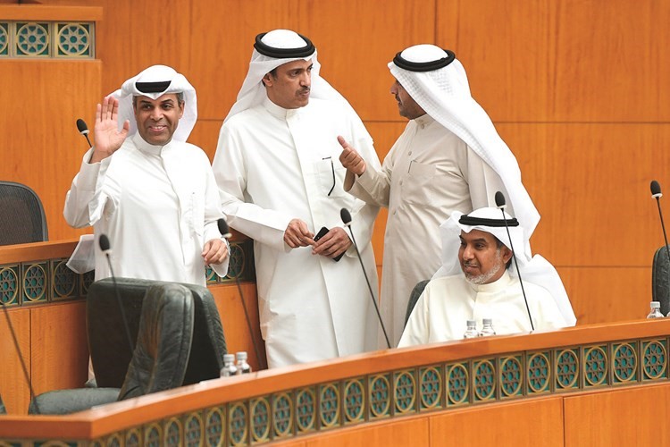 فهد الشعلة ومحمد الجبري وخالد العتيبي ود.خالد الفاضل﻿