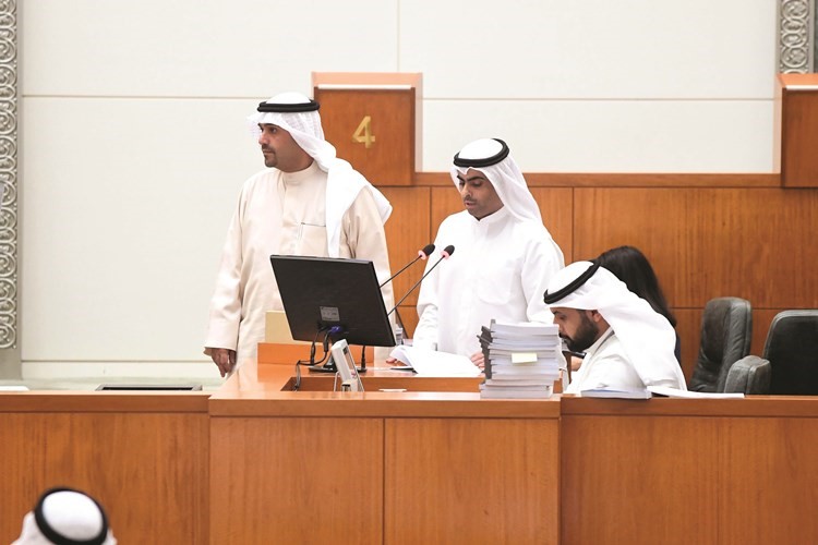 رياض العدساني﻿