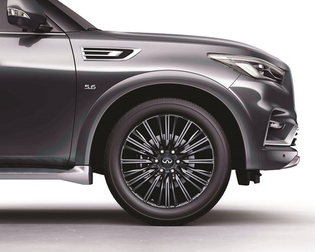 إنفينيتي QX80 «الأناقة الساحرة»
