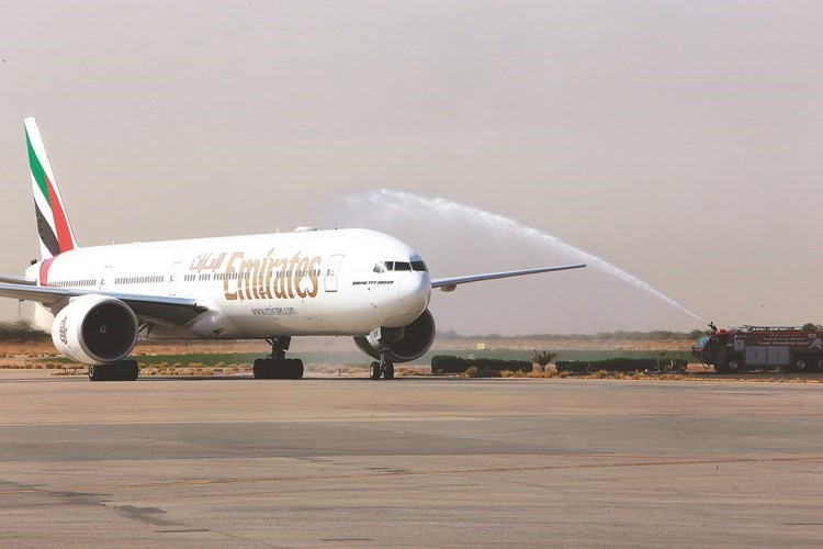 طائرة بوينغ 777-300ER المجهزة بمنتجات الدرجة الأولى الجديدة﻿