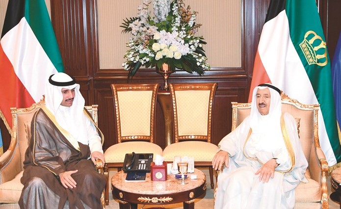صاحب السمو الأمير الشيخ صباح الأحمد مستقبلا رئيس مجلس الأمة مرزوق الغانم﻿