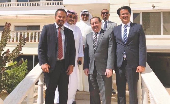﻿القنصل العام الكويتي في اربيل د.عمر الكندري خلال لقائه هوشيار زيباري	﻿