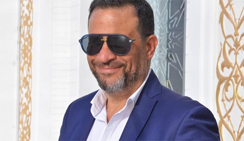 فيديو.. ماجد المصري يحتفل بتخرج نجله من المدرسة