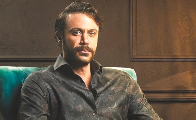 محمد إمام﻿