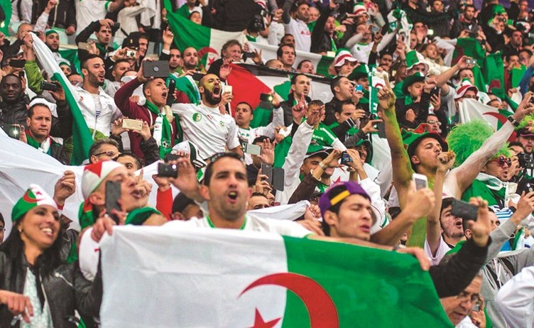 الجزائر تحل مشكلة التذاكر