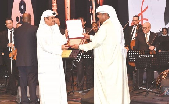 الملحن أنور عبدالله مكرما المطرب القدير محمد البلوشي﻿