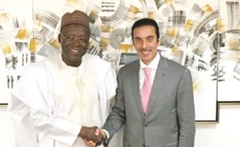 حمد المشعان خلال لقائه مع رئيس برلمان بنين ﻿