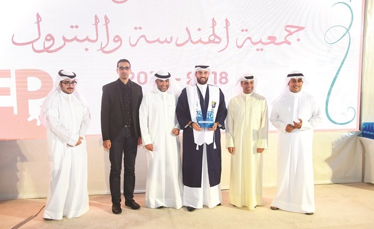 تكريم ماجد السالم﻿