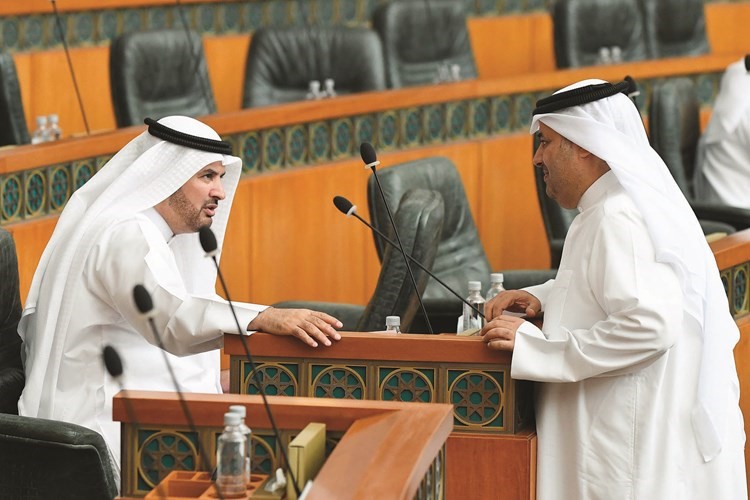 مبارك الحجرف وحمدان العازمي﻿