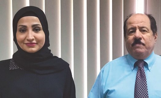 د.مجدي منتصر والطالبة فريال العنزي﻿