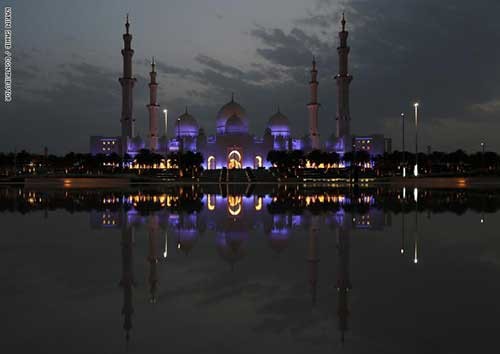 من أبوظبي إلى الكويت مروراً بعُمان والبحرين.. إليك الوجهات السياحية الأكثر زيارة في الخليج