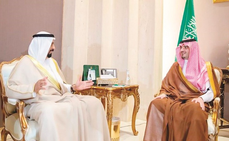 السفير الشيخ علي الخالد خلال لقائه وزير الداخلية السعودي الأمير عبدالعزيز بن نايف﻿