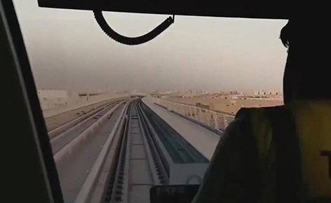 شاهد قطار الرياض في رحلة تجريبية إلى محطة قصر الحكم