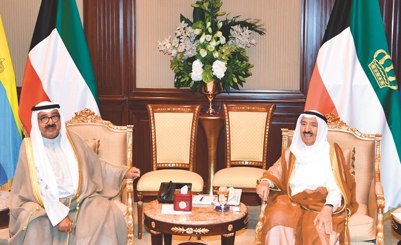 صاحب السمو الأمير خلال استقباله الشيخ ناصر صباح الأحمد ﻿