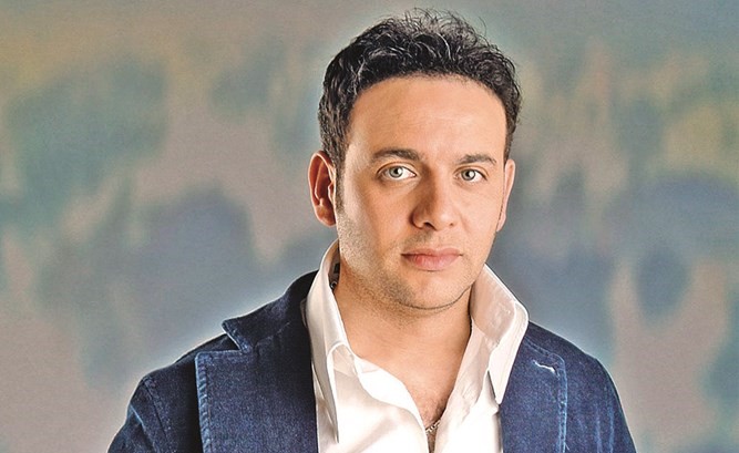 مصطفى قمر﻿